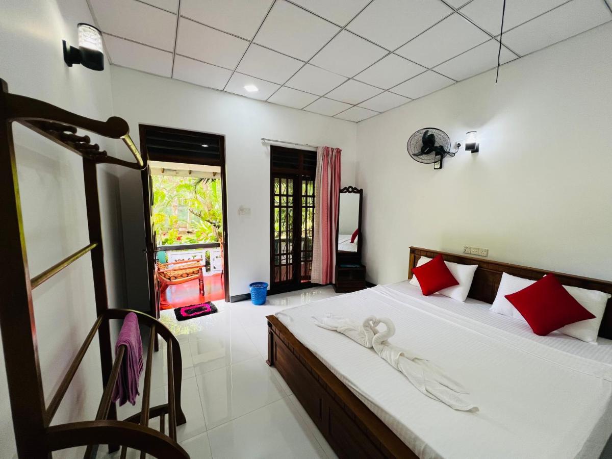 Sigiri Budget Homestay Sigiriya Eksteriør bilde